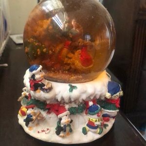 A Christmas snow globe